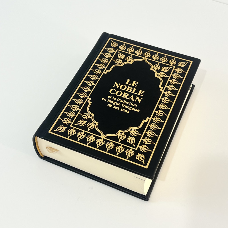 Coran moyen noir doré
